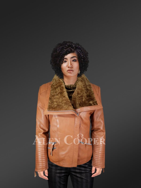 Stunning Tan Italian Leather Jacket with Shearling Collar for Women new