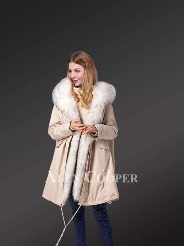 Women’s fashionable temperament fur hooded winter parka