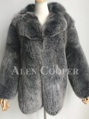 Women’s soft and incredible fox fur winter outerwear