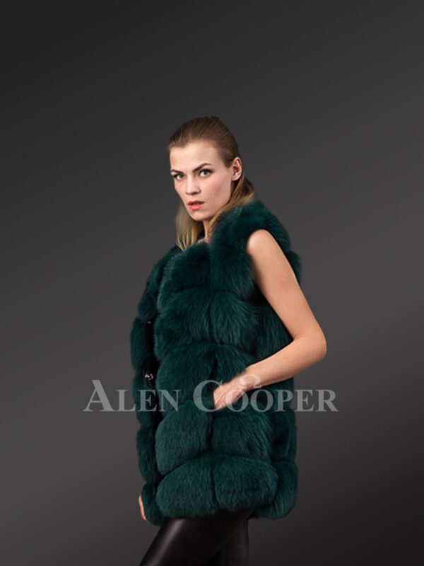Women’s super stylish and trendy sleeveless real fox fur paragraph coat new view