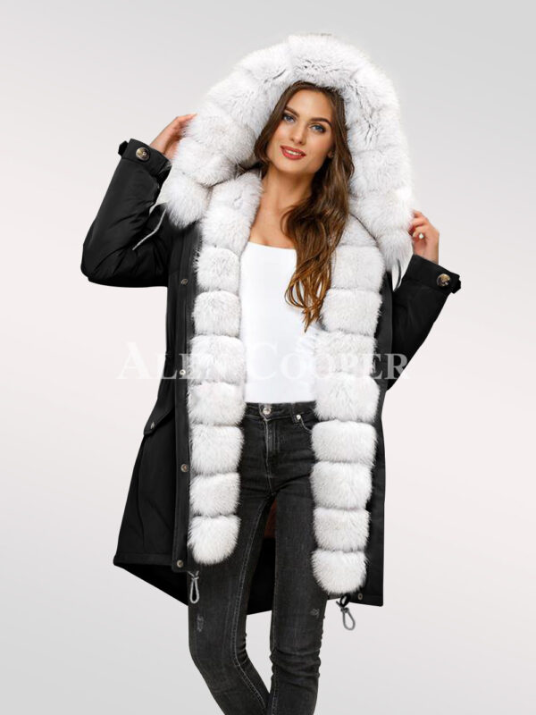 Hybrid black parka convertibles for women made of authentic Arctic fox fur plates