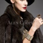 Unique version of Russian sable fur half sleeve coats to refurbish the aura of modern womens