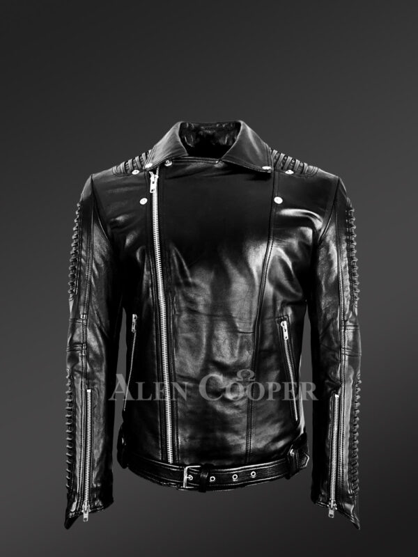 Chic authentic leather jacket with belt for stylish men's