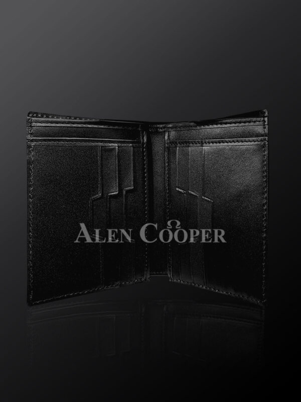Tastefully designed authentic leather wallets in black (1)