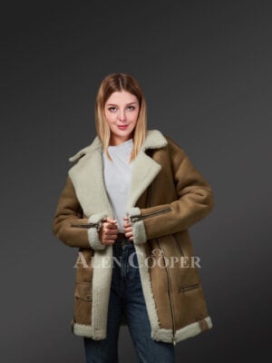Ladies’ brown shearling coat to redefine fashion trends