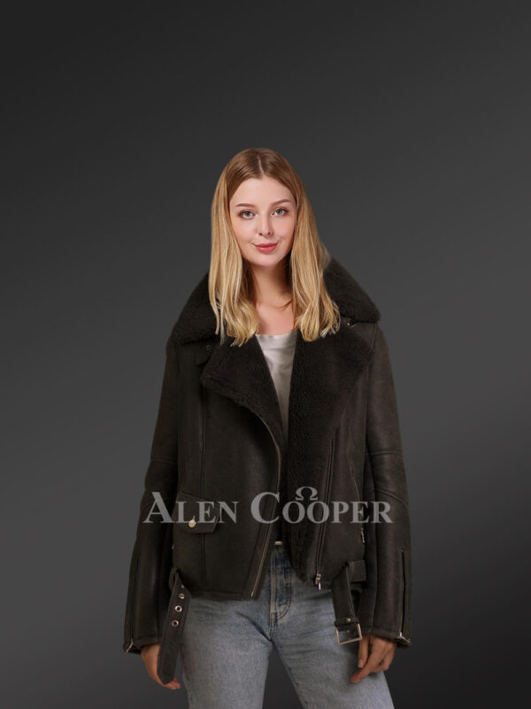 Sheer appealing genuine shearling coats for women in black
