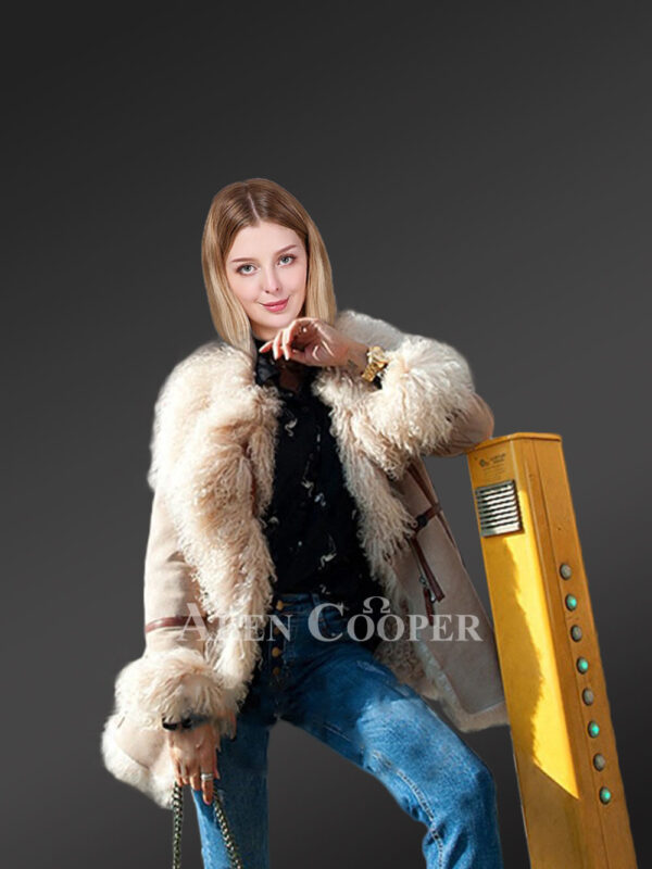 Women’s genuine shearling jackets for greater charm and appeal