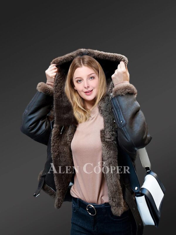 Womens genuine shearling jackets to look smarter and trendier