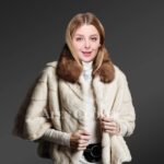 Cropped Mink Fur Cape To Redefine Style For Trendier Women