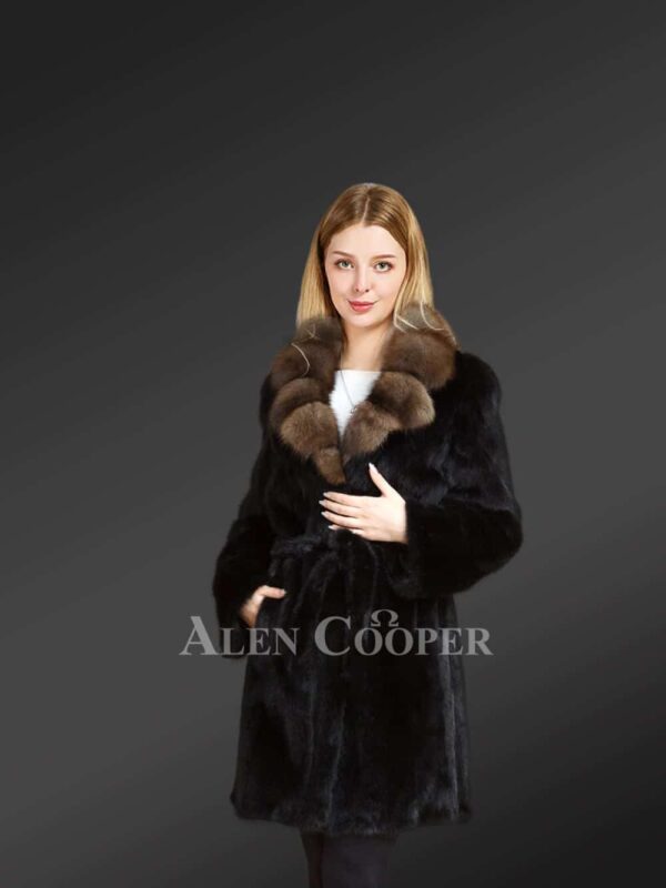 Mink Fur Coat With Sable Fur Collar And Lapels