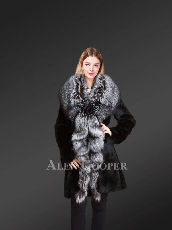 Mink Fur Coat With Silver Fox Fur Collar And Lapels