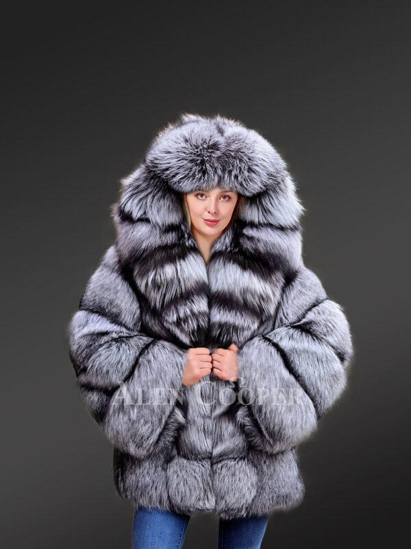 Mid length Coat in Fox Fur Women's