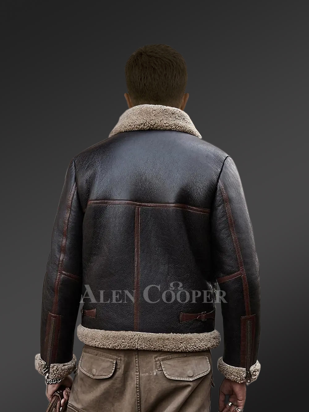 Double-Sided Shearling Jacket with Flawless Finish - Image 5