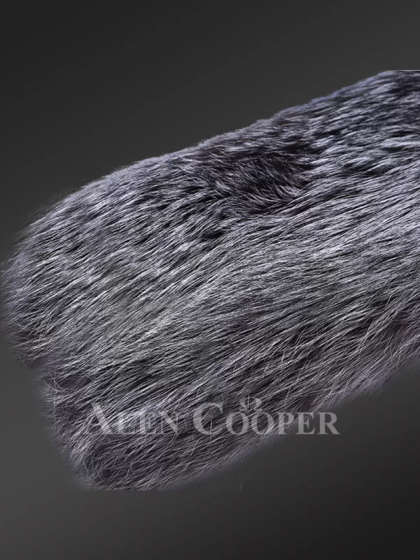 Mens Knitted Fur Coat for an Extraordinary Look - Image 4