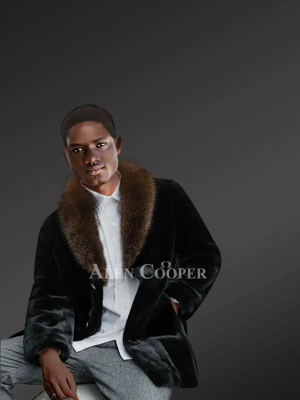 Full Skin Mink Fur Coat for Men with Striking Collar and Lapel - Image 3