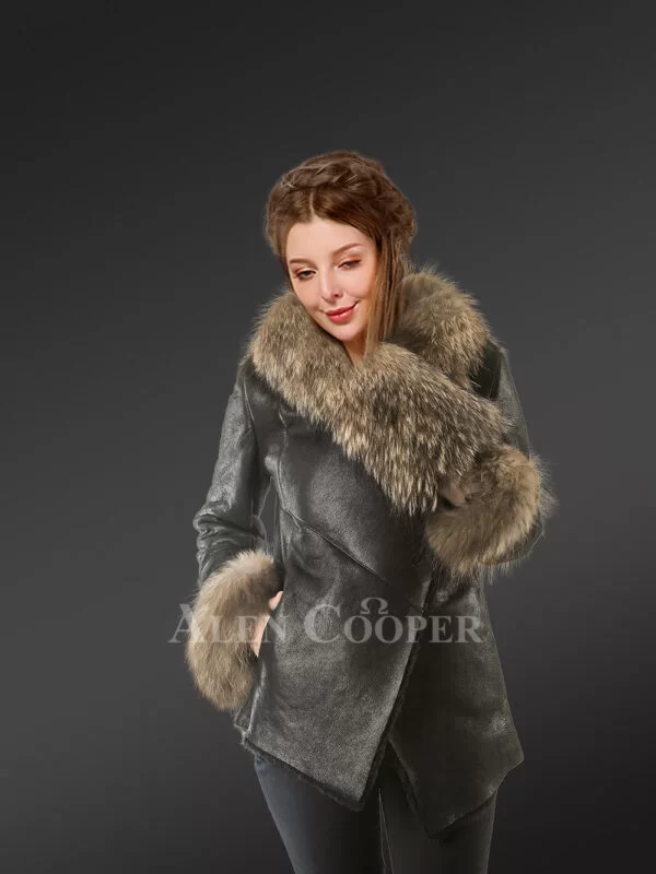 Real Sheepskin Shearling Coat Women - Image 2