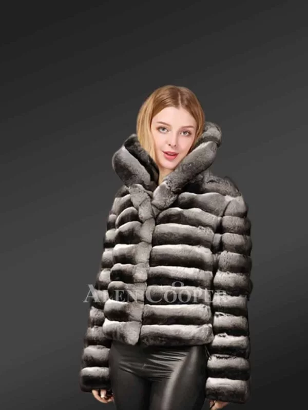 Chinchilla Jacket Women in Baggy Waist-length Style - Image 4