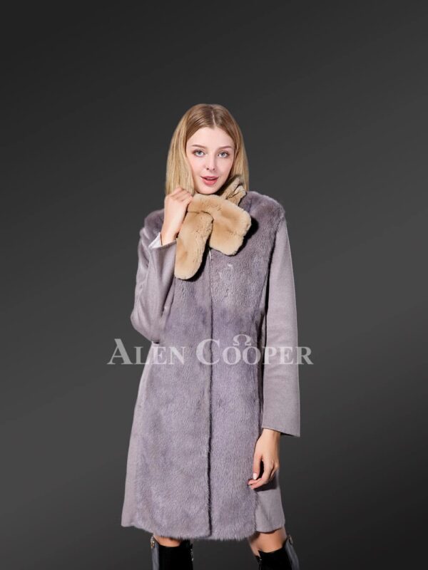 Double-Faced-Woolen-Coat-With-Mink-Fur-Trim-for-womens