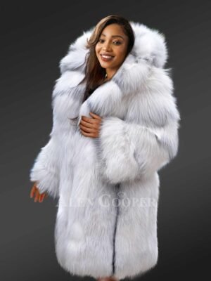Knee-Length Fox-Fur Coat for Women