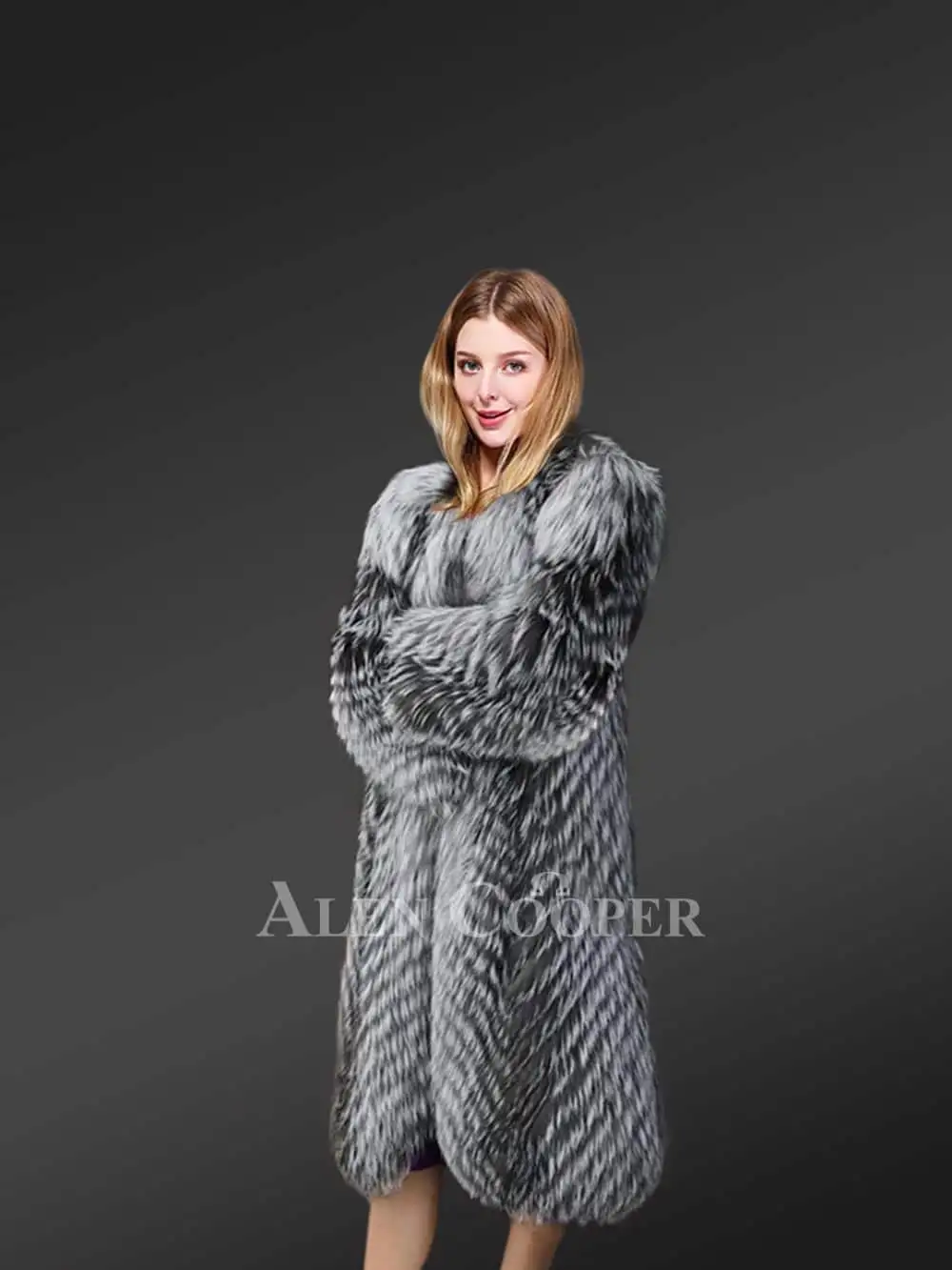 Knitted Silver Fox Fur Coat for Women - Image 4