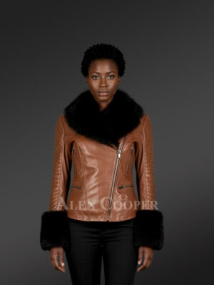 Appealing Leather Jacket with Removable Fur Collar and Hand Cuffs