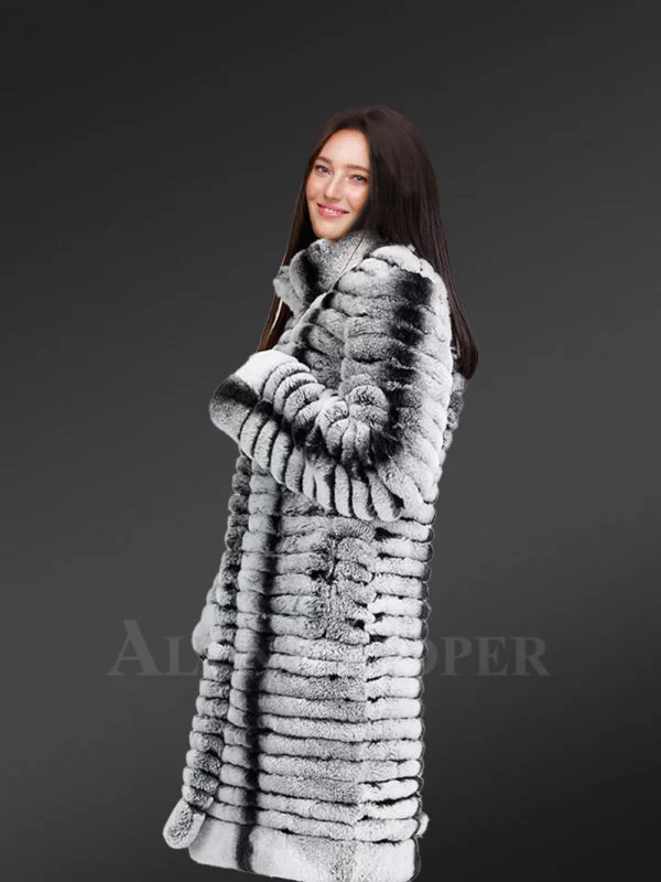 Highly Fashionable and Luxury Long Warm Winter Real Fur Coat for Women - Image 5
