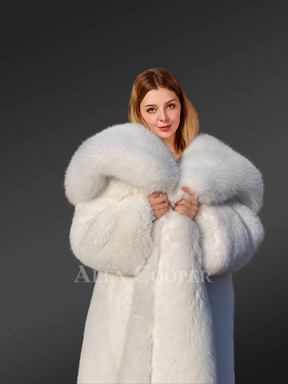 LUXURY WHITE Fox Fur Full Coat With Whole Skins Fur Coa 