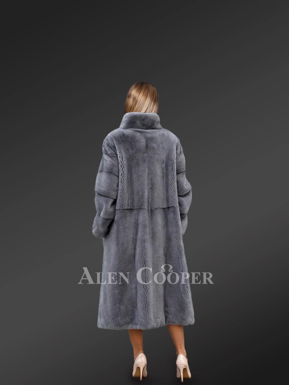 Blue Iris Mink Fur Coat for Stylish Women - Image 4