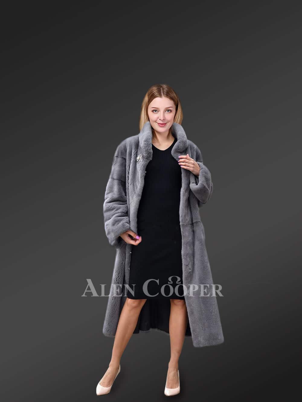 Blue Iris Mink Fur Coat for Stylish Women - Image 3