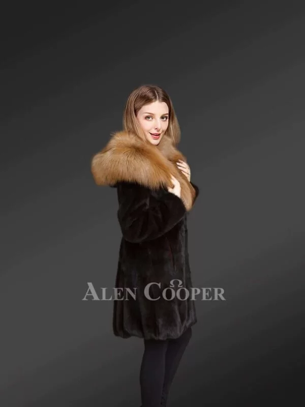 Black Mink Fur Coat with Fox Fur Lapel – Graceful Appearance & Cozy Warmth - Image 3