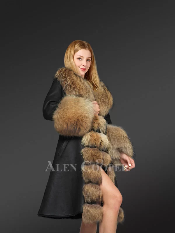 Long Sheepskin Coat for Women - Image 3
