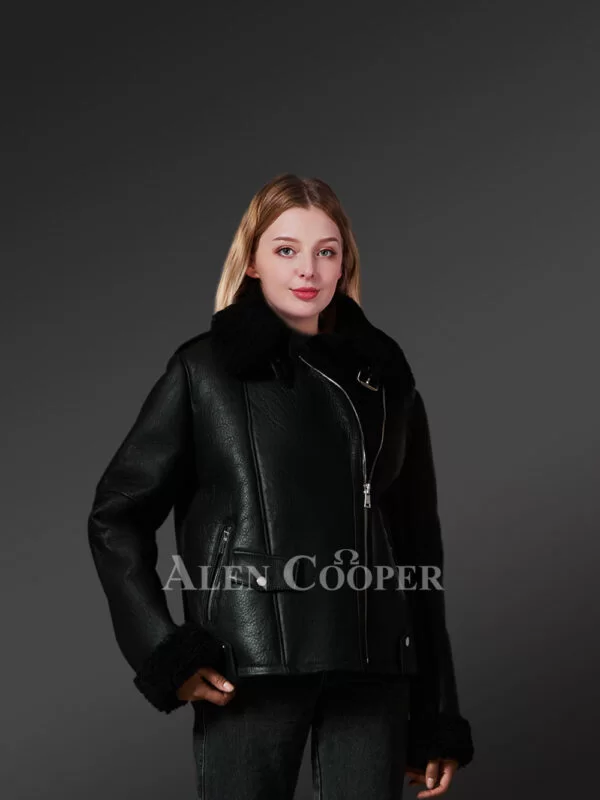 Sheepskin Shearling Jacket with Black Fur Detailing - Image 2