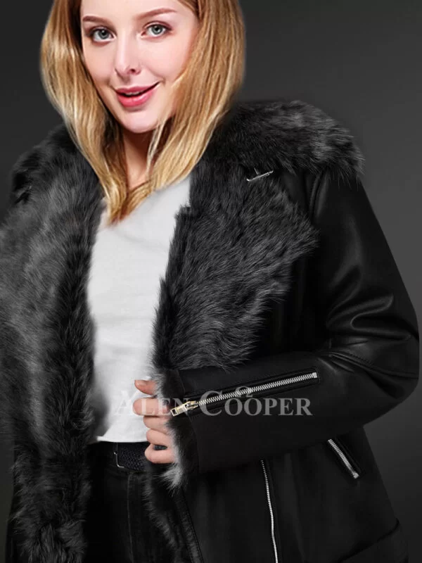 Toscana Shearling Jacket for Women in Black - Image 4
