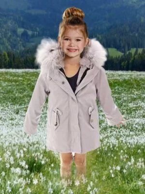 Stylish Kids Parka with Fur in Hood – Stay Fashionable & Playful