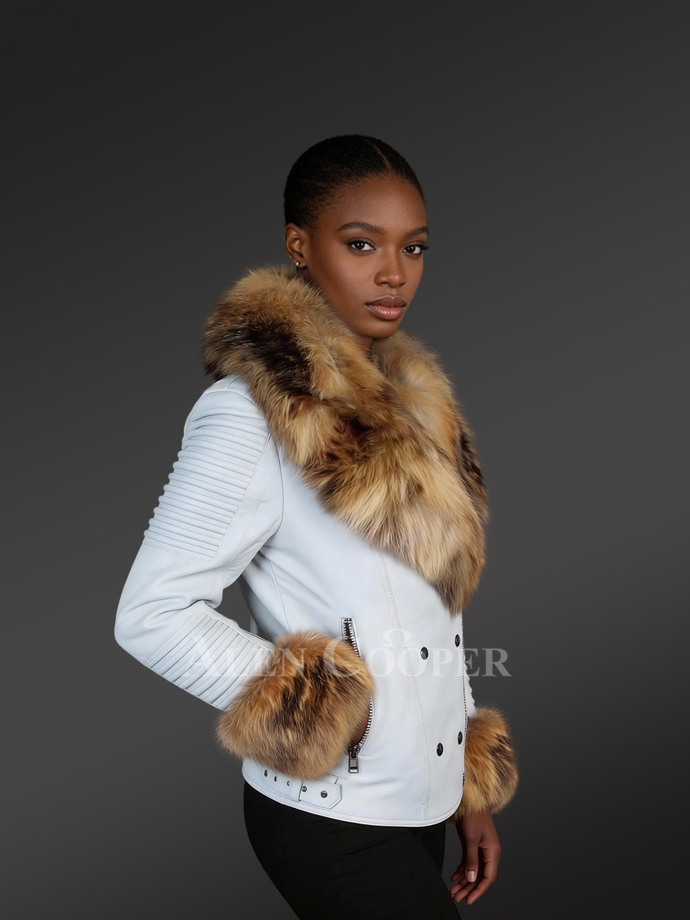 Authentic White Leather Jacket with Removable Fur Collar and Handcuffs - Image 3