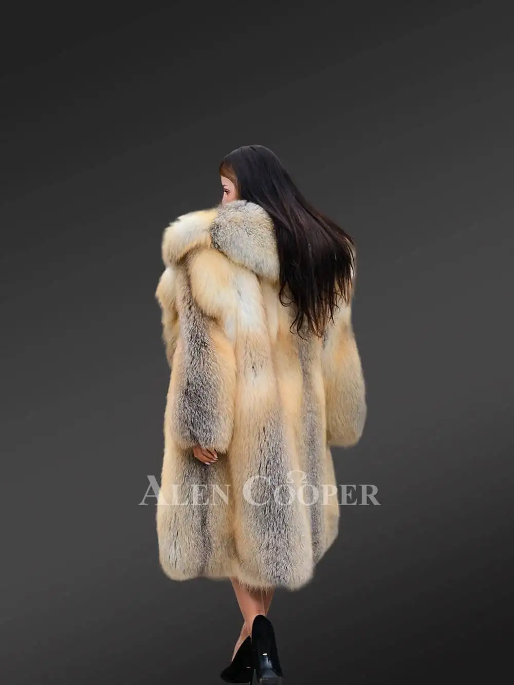 Long fox fur coat for women in Alluring Dressy Style - Image 7