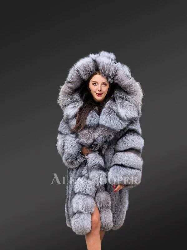 Women Long Coat in Fox Fur with Riveting Looks - Image 2