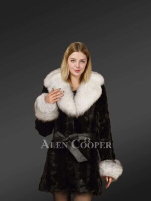Womens-Belted-Diamond-Mink-Coat-with-Foc-Fur-Collar-and-Cuff-Trims