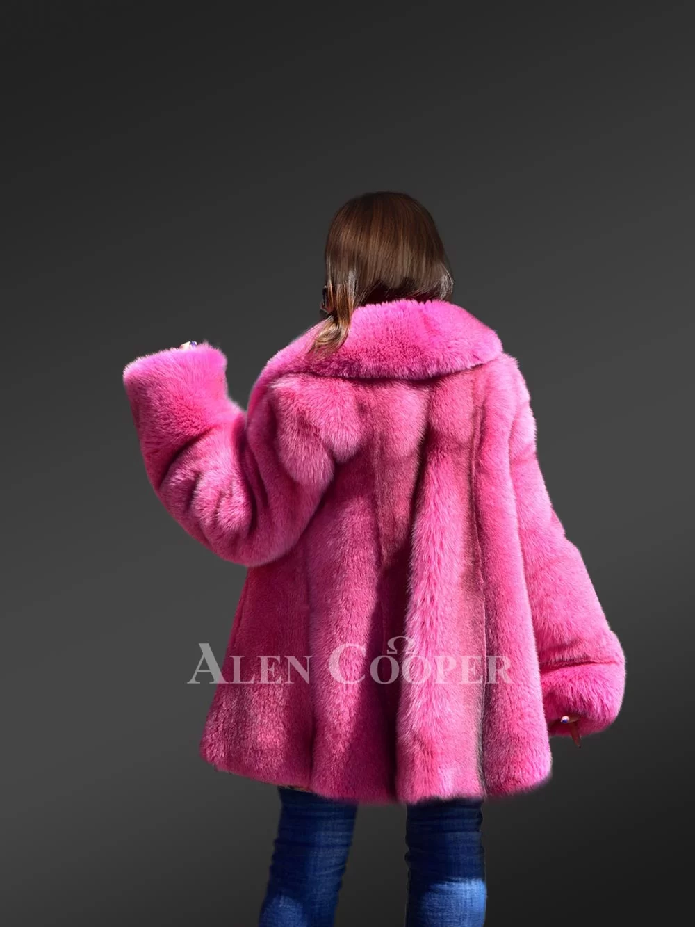 Alen Cooper Luxury White Fox Fur Full Coat for Women Is A Perfect Winter Collection