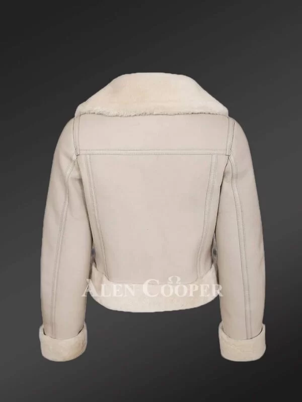 Women’s Appealing Winter Jackets Made of Genuine Shearling - Image 5