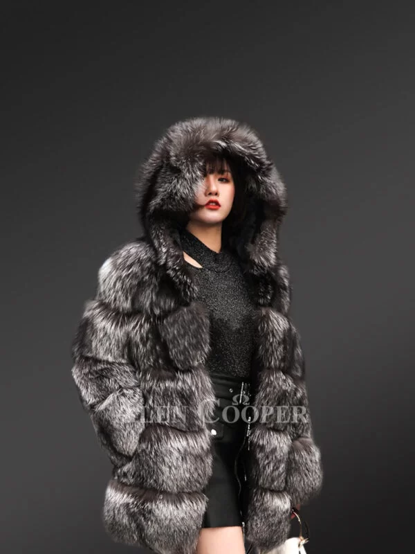 Women’s super stylish bi-color real fox fur warm winter coat