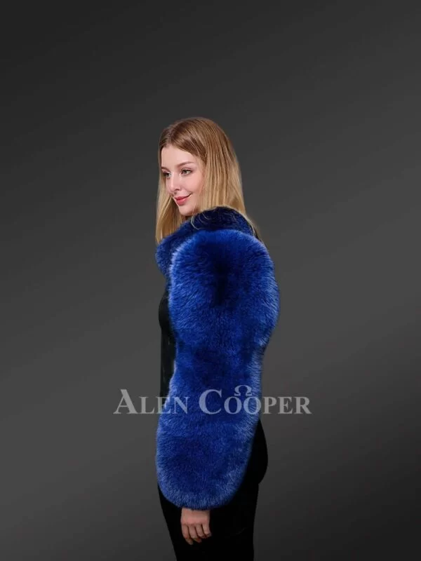 Authentic Full Skin Fox Fur Collar and Sleeve - Image 4