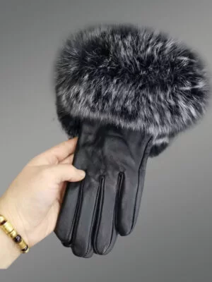Womens Leather Glove With Fox Fur Cuff