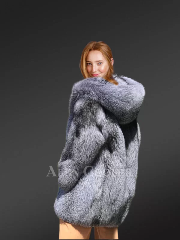 Coat in Fox Fur for Womens to Stay Toasty in Style - Image 7