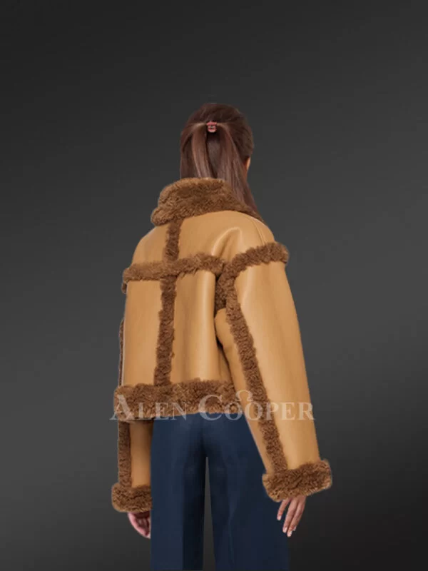 Womens Crop Coat in Shearling to Step out in Style This Winter - Image 4