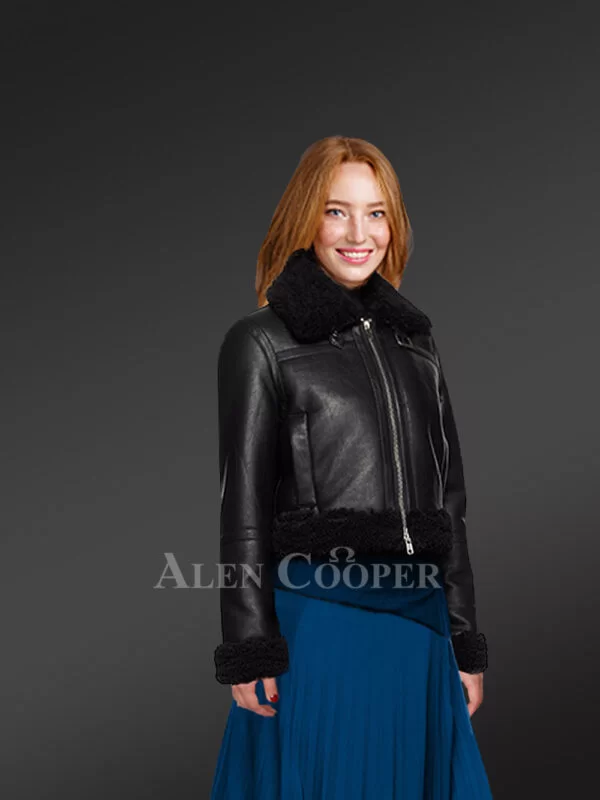 Crop Coat in Shearling for Womens with Absolute Comfort - Image 2