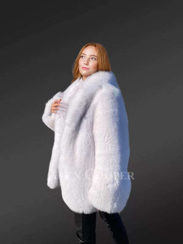 Dressy Dyed Fox Fur Coat in Snow White - Image 6
