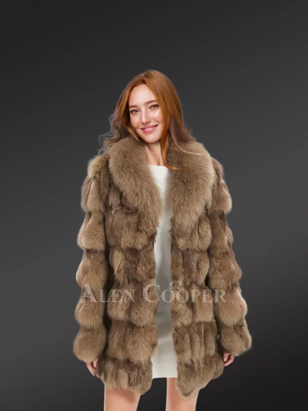 Women’s Mid Length Fox Fur coat with Fox Fur Collar in Brown - Image 2