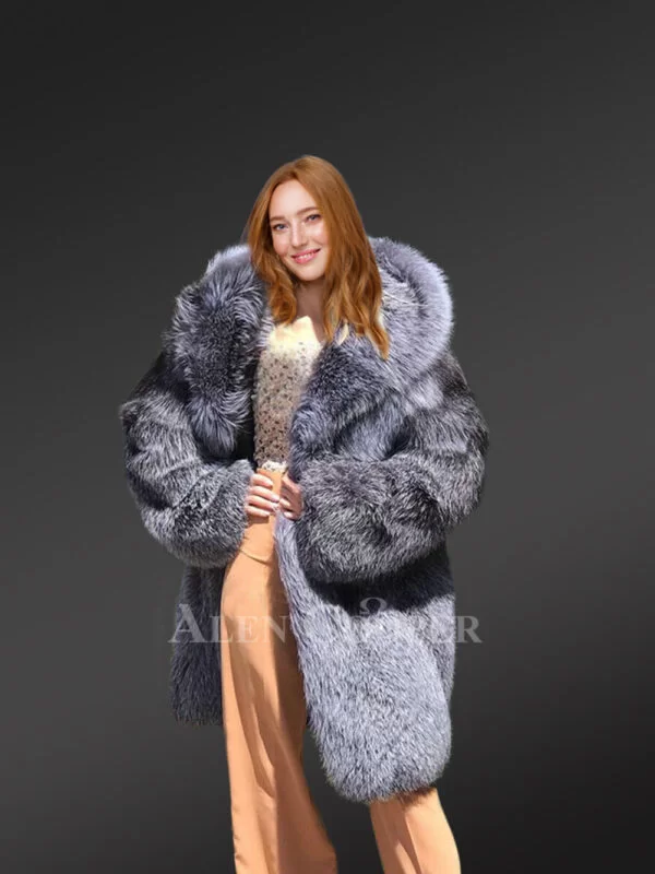 Women’s Dressy Silver Fox Fur Coat - Image 4