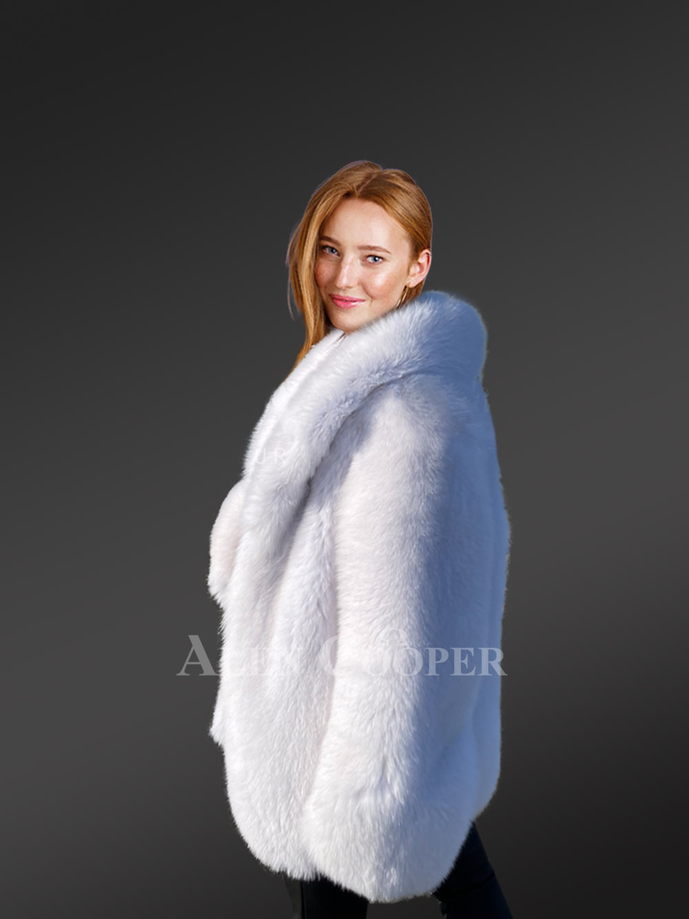 Dressy Dyed Fox Fur Coat in Snow White - Image 9